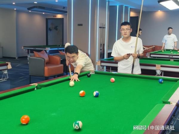 雪豹身姿杆动城北桌球开元棋牌极客：伸展(图5)